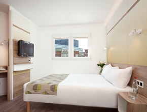 Chambres Doubles Hôtel Median Paris Porte de Versailles
